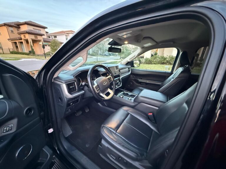 FordExp8